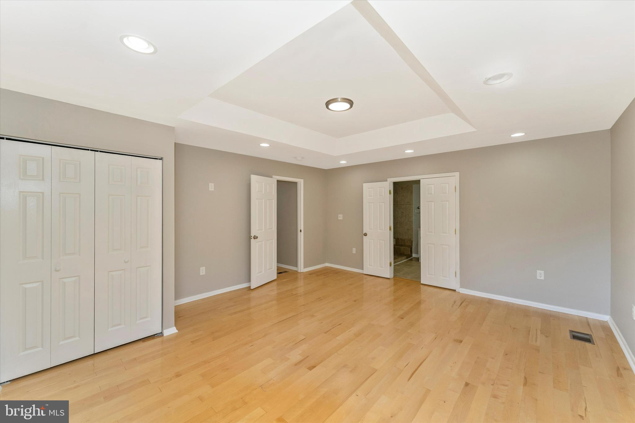 RAMBLING HILLS - Residential