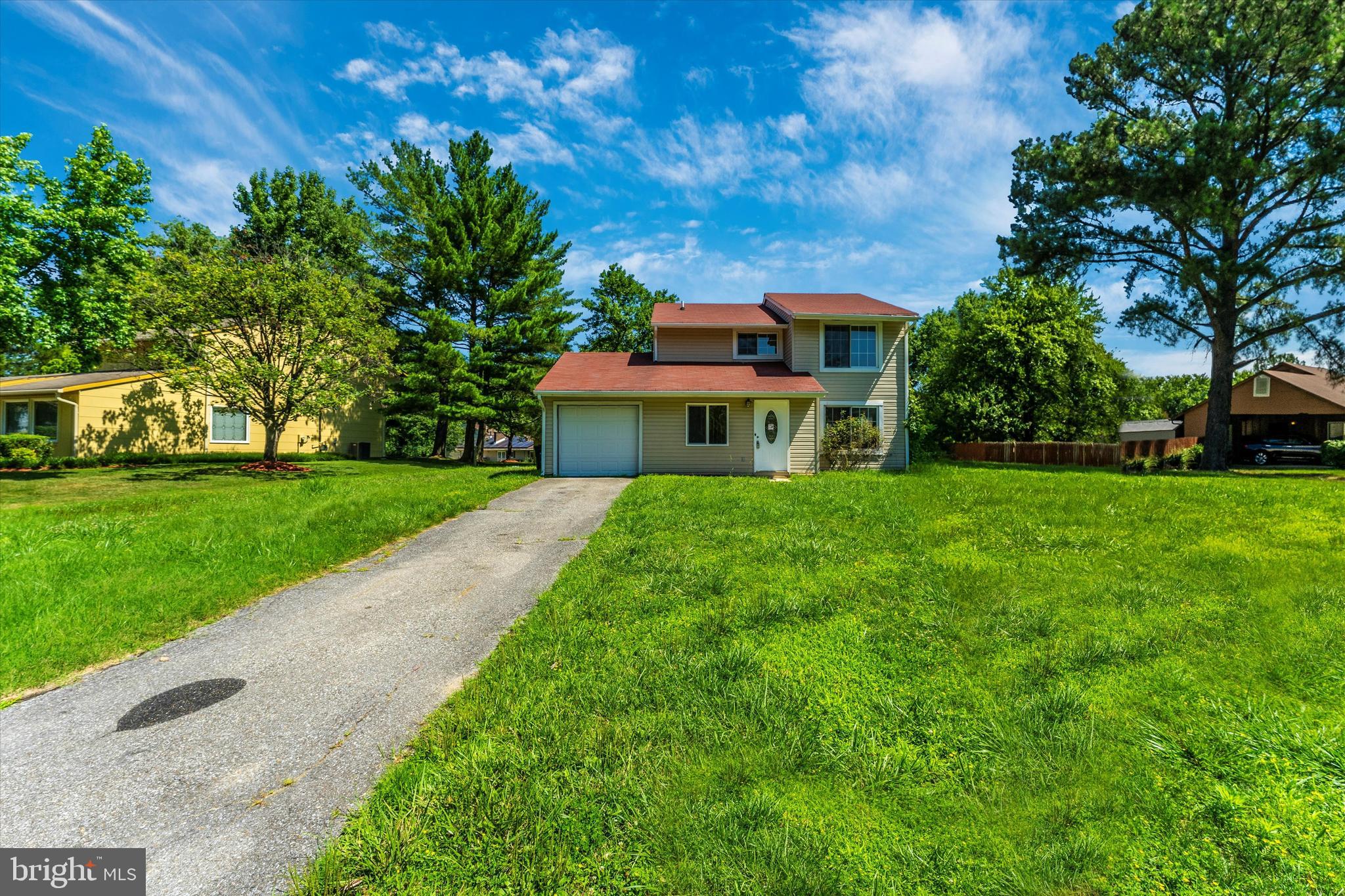 RAMBLING HILLS - Residential