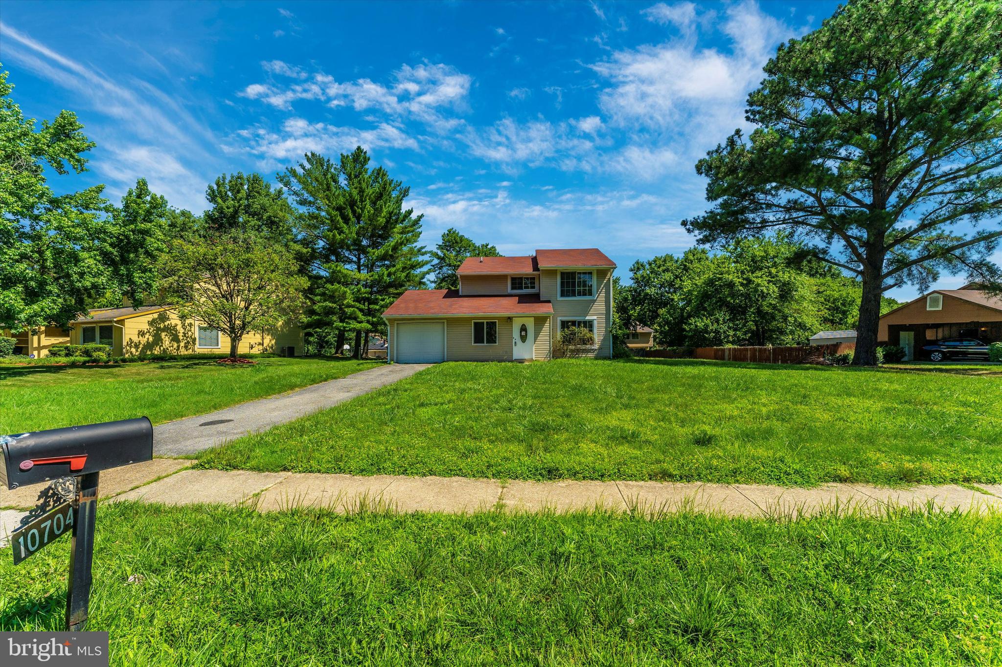RAMBLING HILLS - Residential