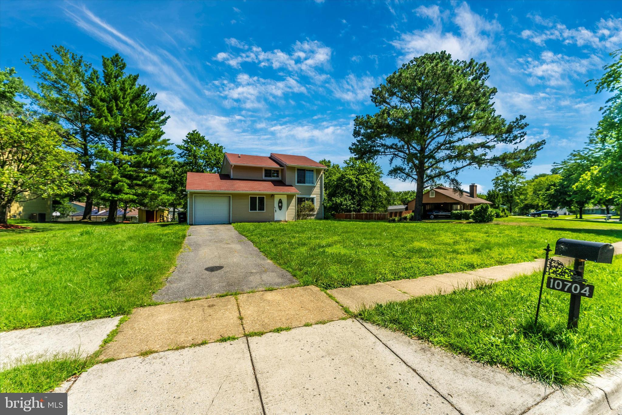 RAMBLING HILLS - Residential