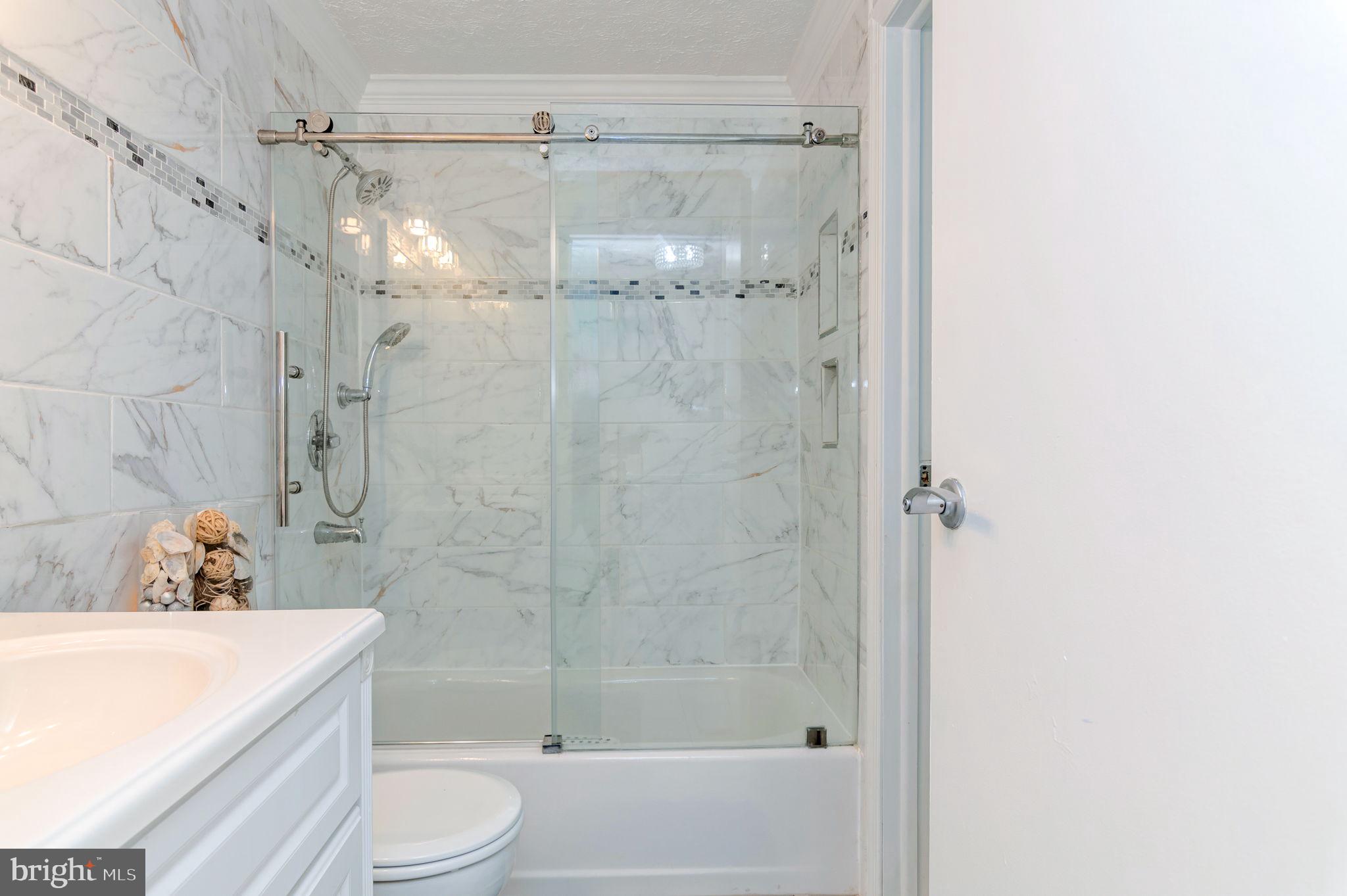 NEWINGTON FOREST - Residential