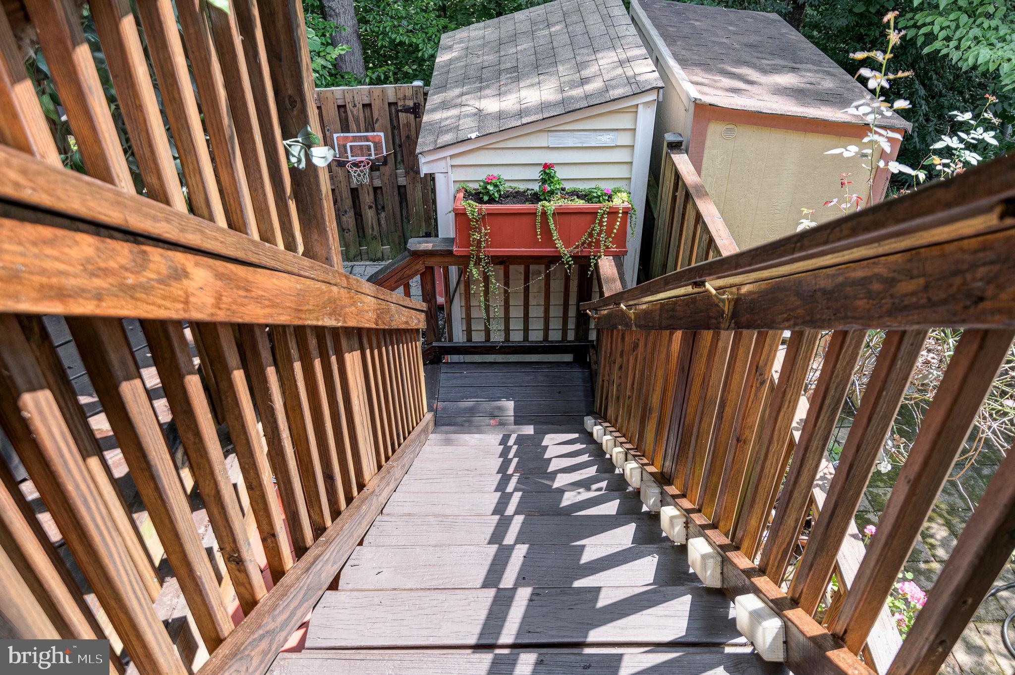 NEWINGTON FOREST - Residential