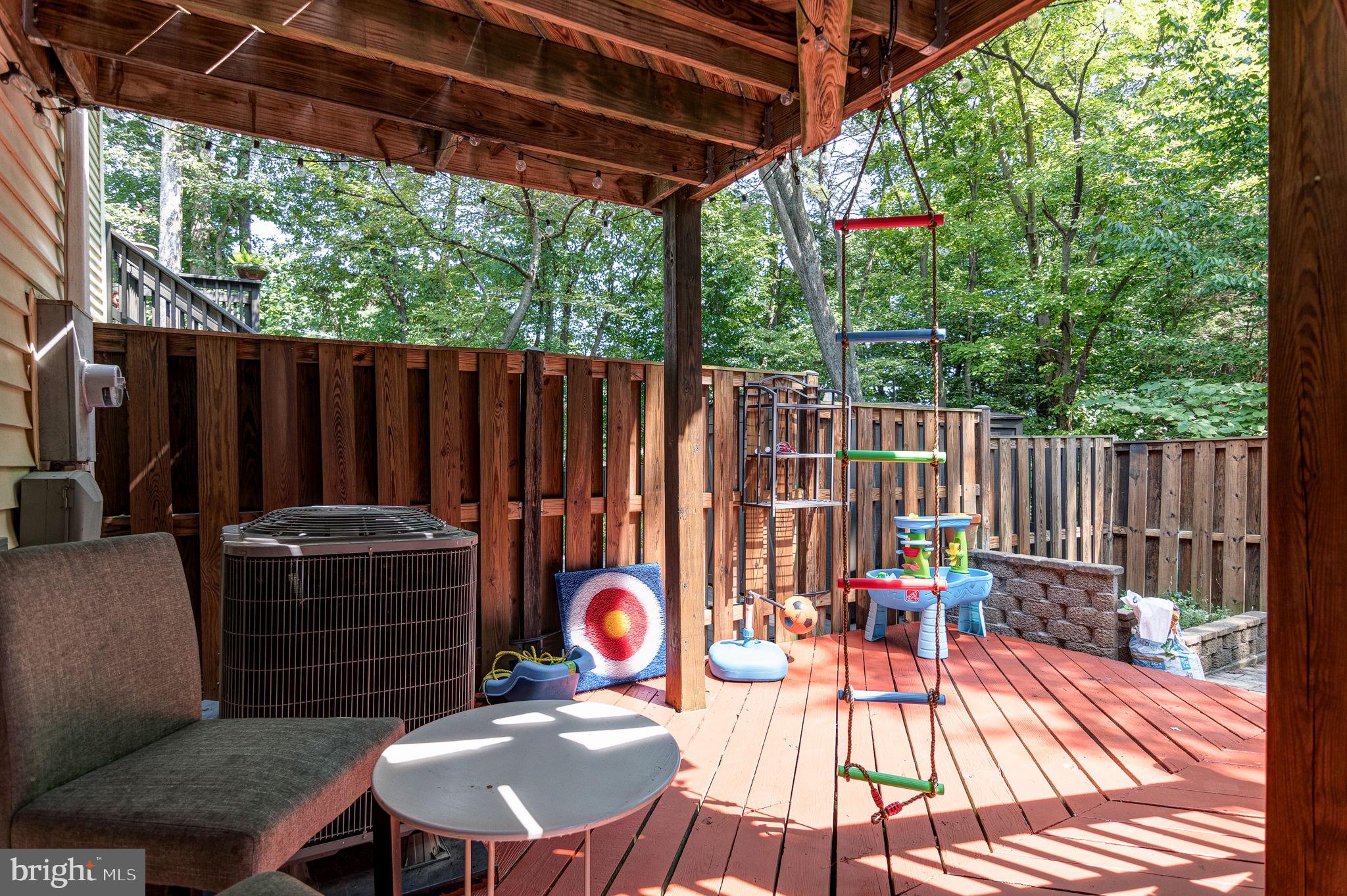 NEWINGTON FOREST - Residential