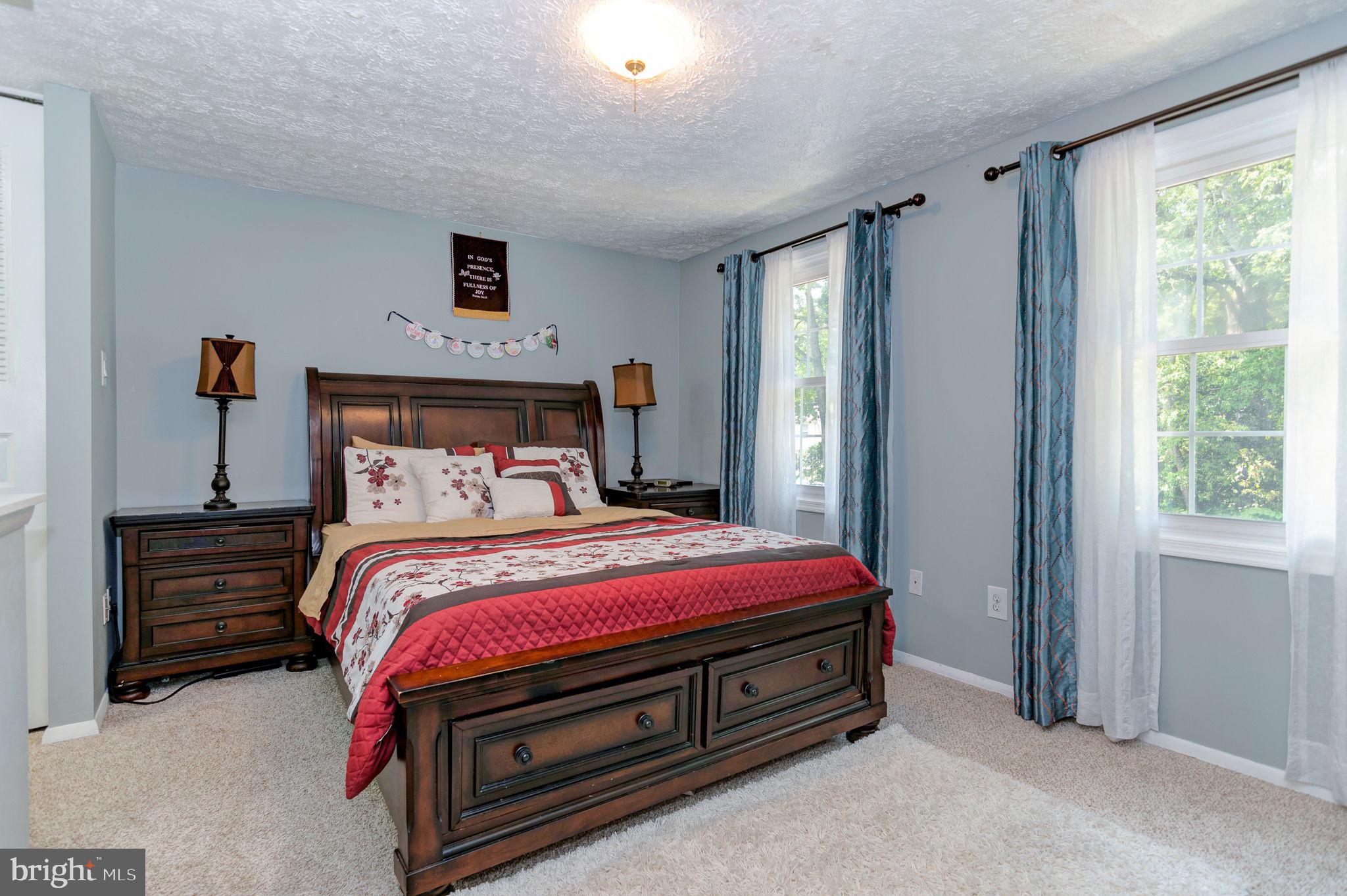 NEWINGTON FOREST - Residential