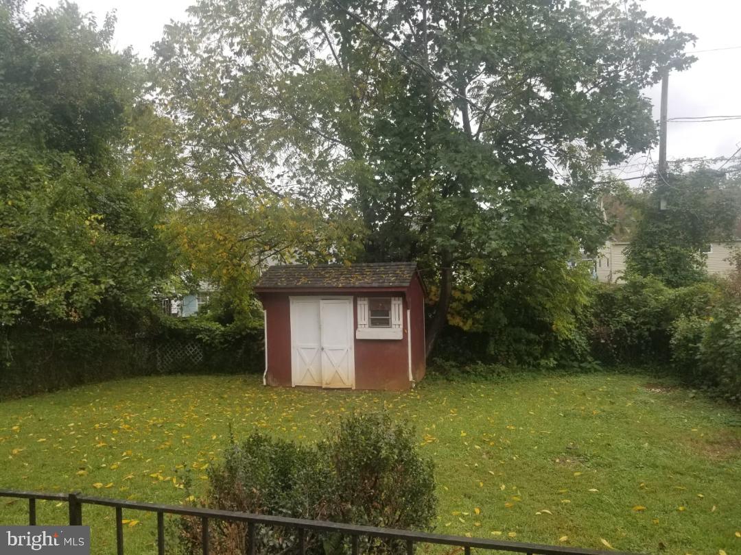 CAMPFIELD GARDENS - Residential