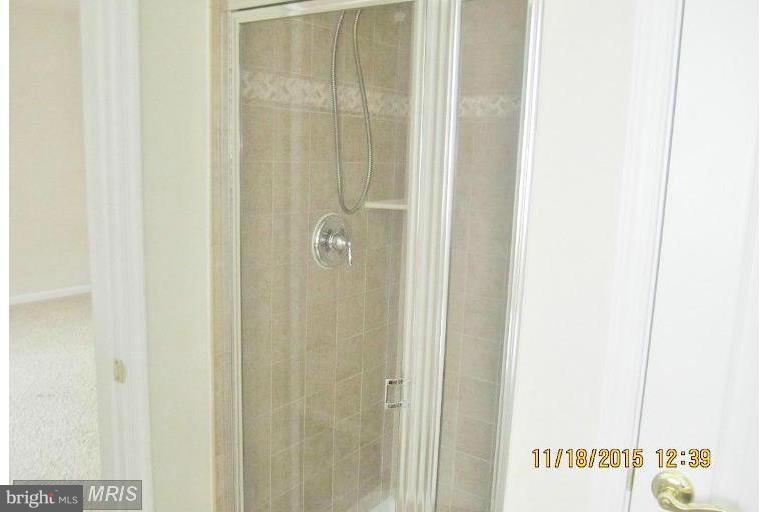 RESIDENCES AT BRAMBLETON - Residential Lease