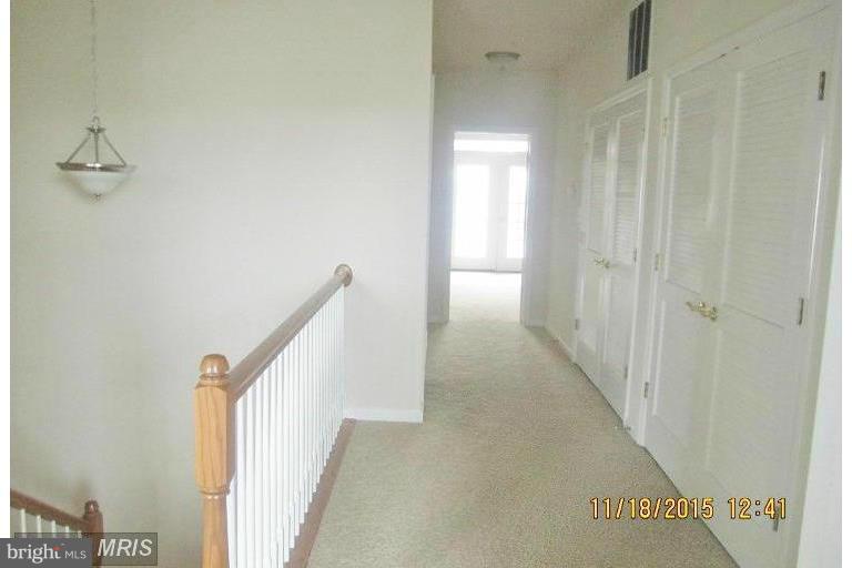 RESIDENCES AT BRAMBLETON - Residential Lease