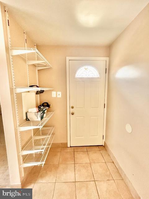 GLENFIELD MANOR - Residential Lease