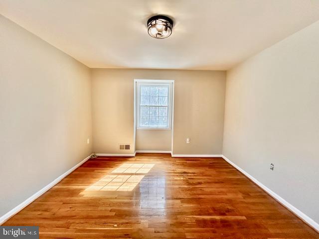 GLENFIELD MANOR - Residential Lease