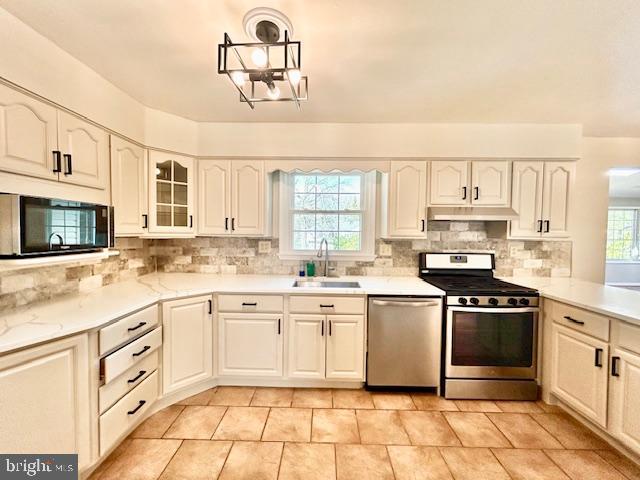 GLENFIELD MANOR - Residential Lease