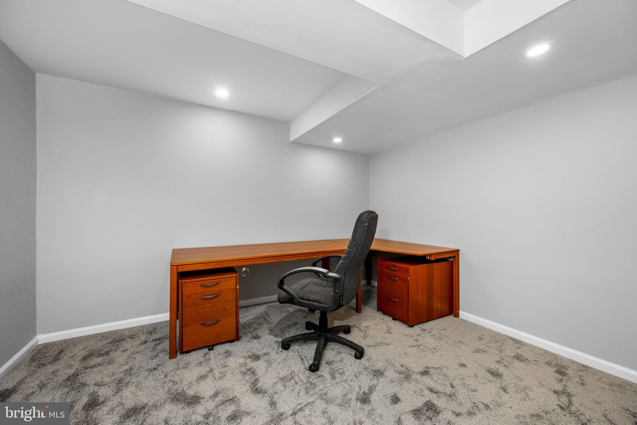 WESTTOWN PARK - Residential