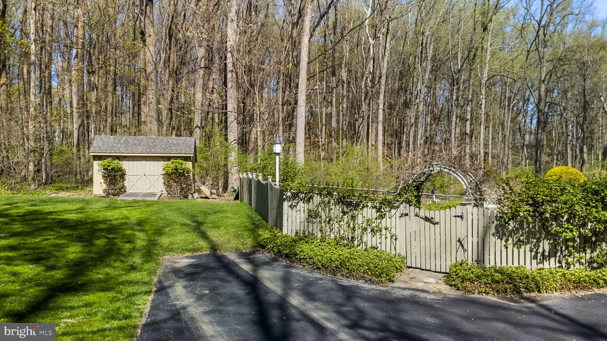 WESTTOWN PARK - Residential