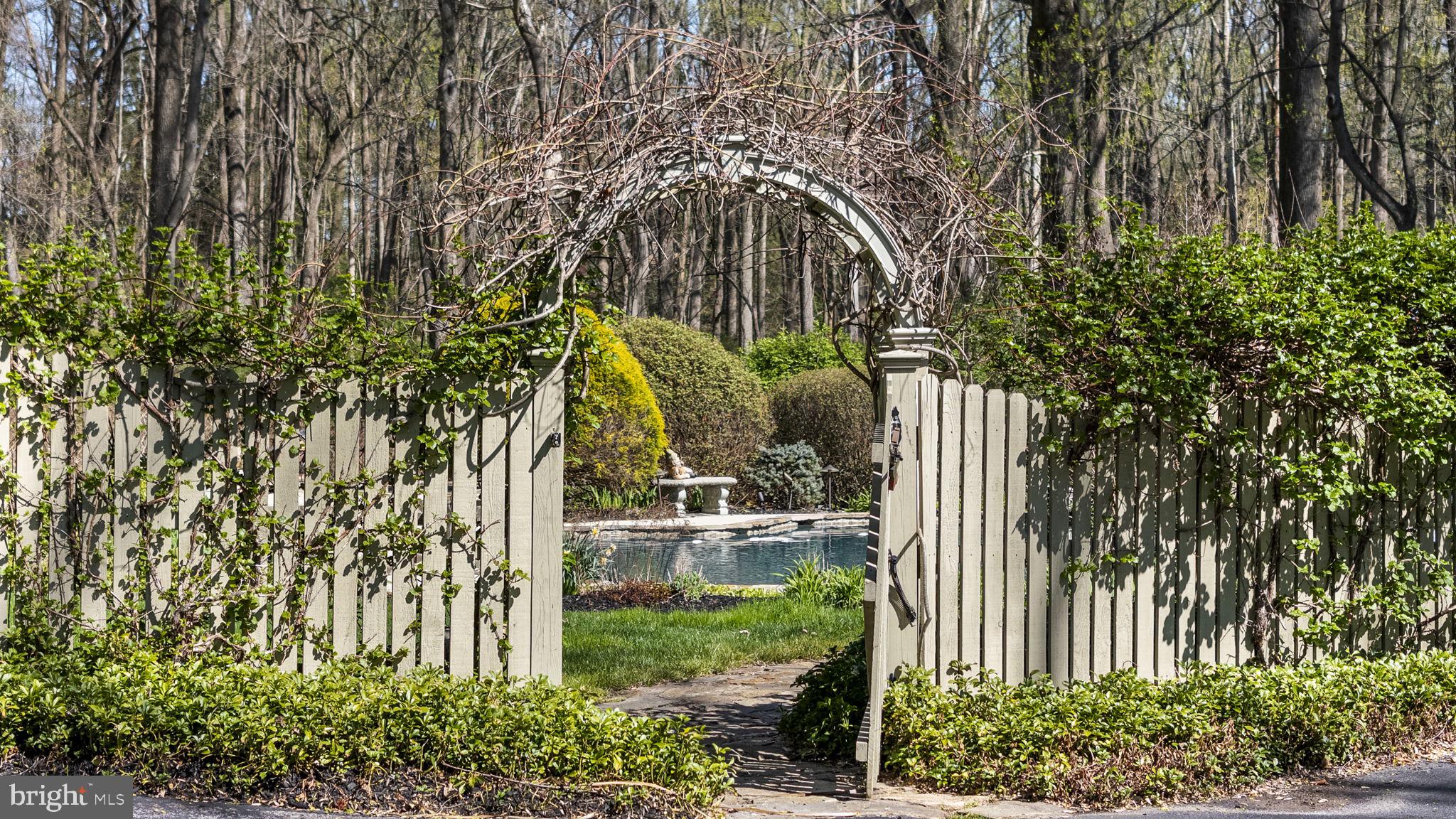 WESTTOWN PARK - Residential