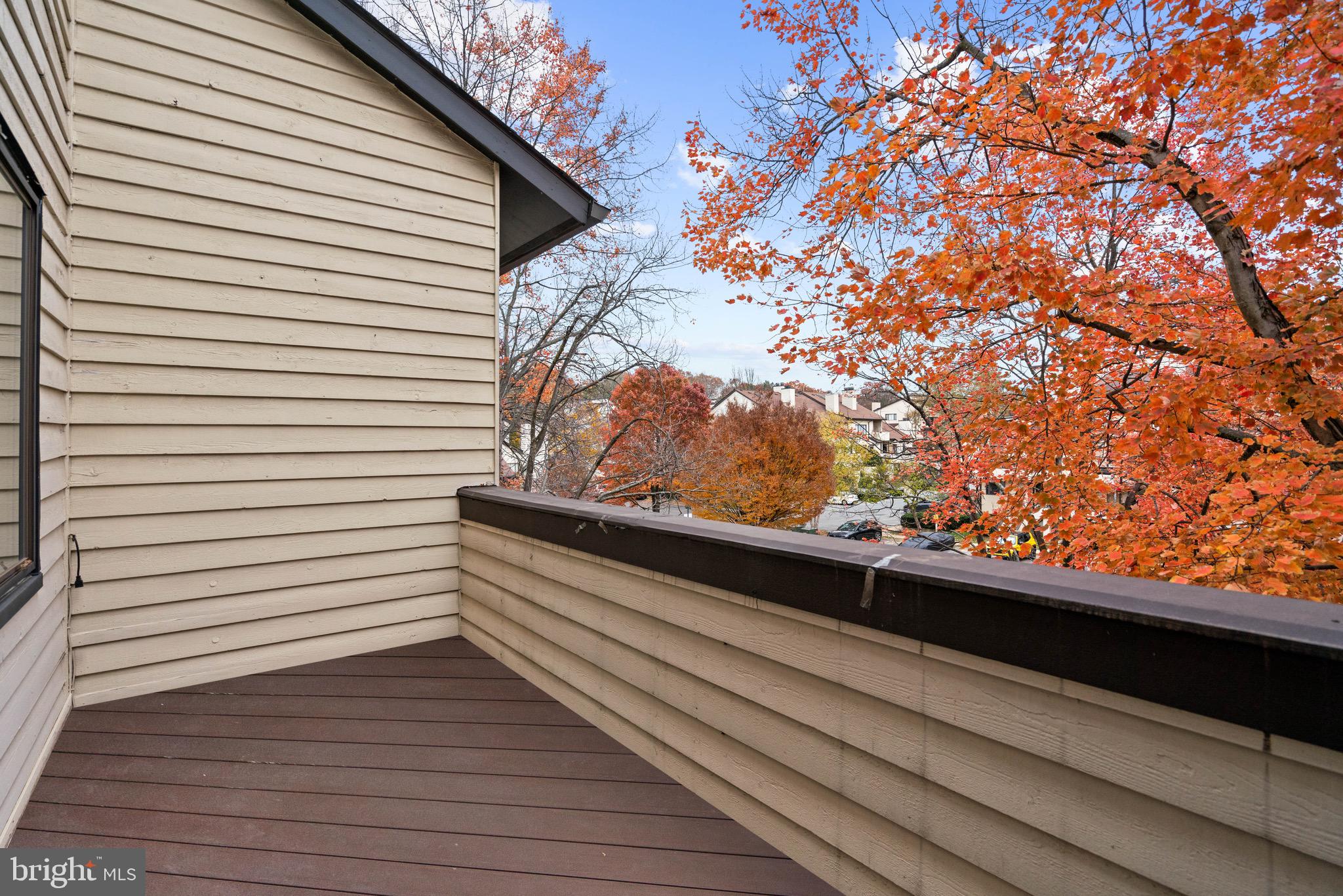 CHRISTOPHER COURT - Residential