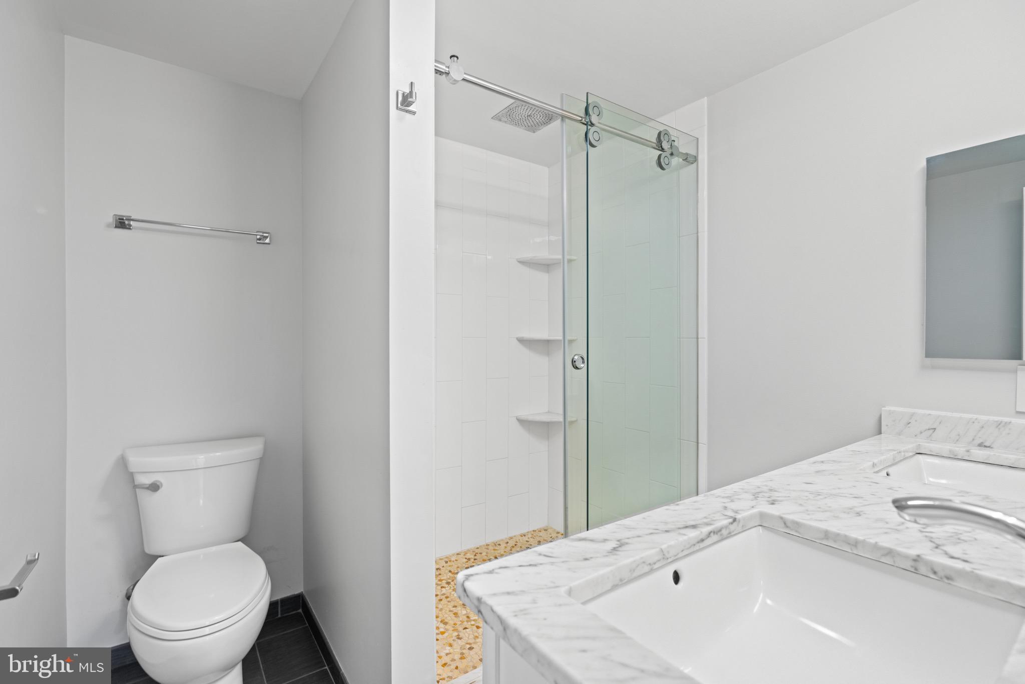 CHRISTOPHER COURT - Residential