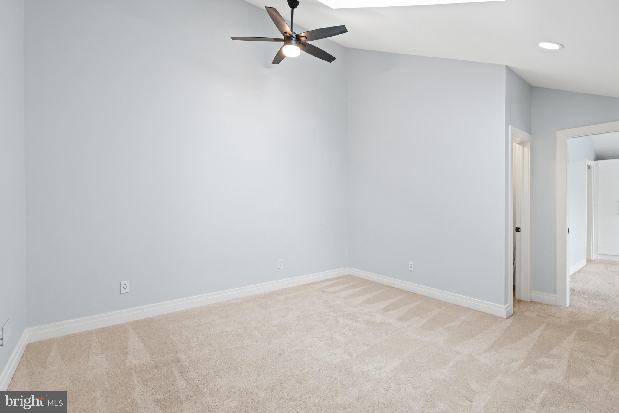 CHRISTOPHER COURT - Residential