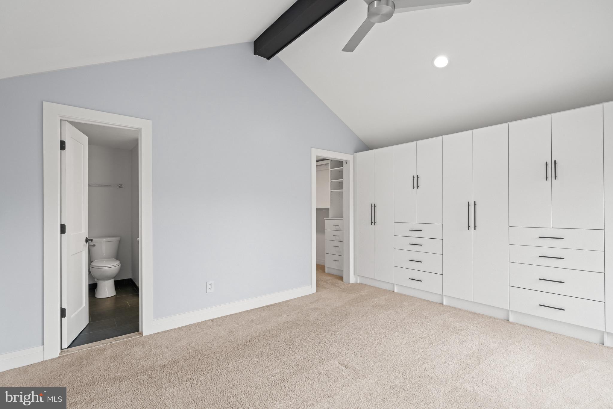 CHRISTOPHER COURT - Residential