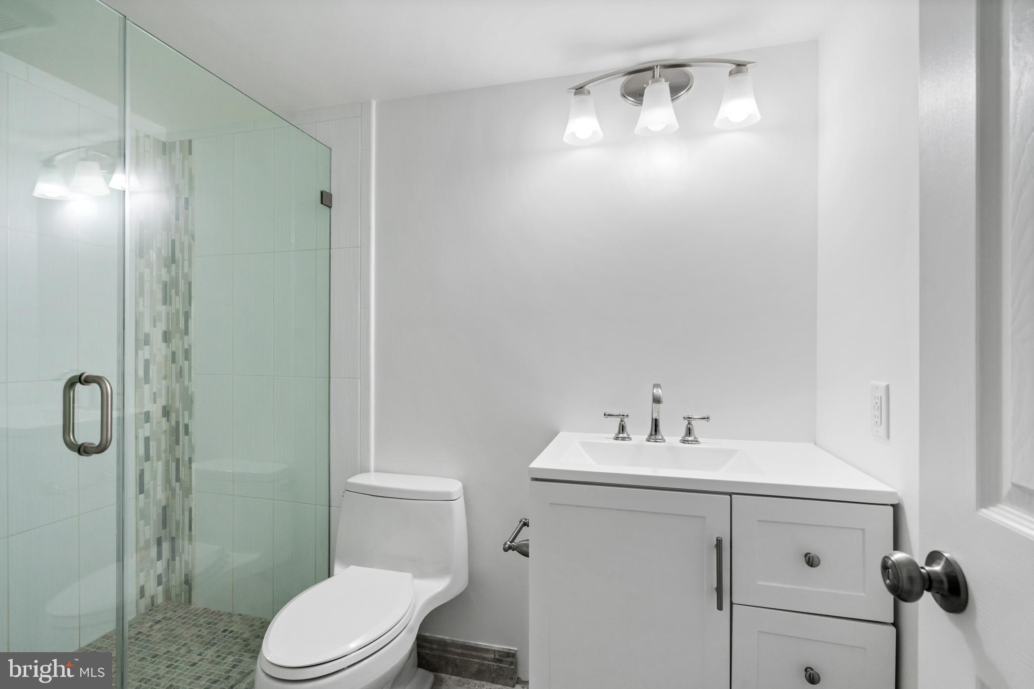 MADISON PARK CONDOMINIUMS - Residential
