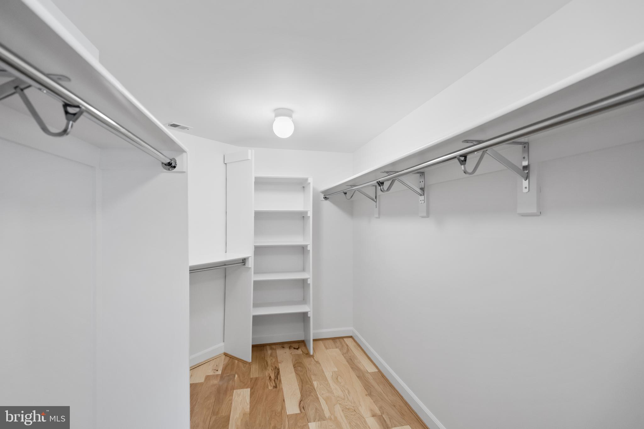 MADISON PARK CONDOMINIUMS - Residential