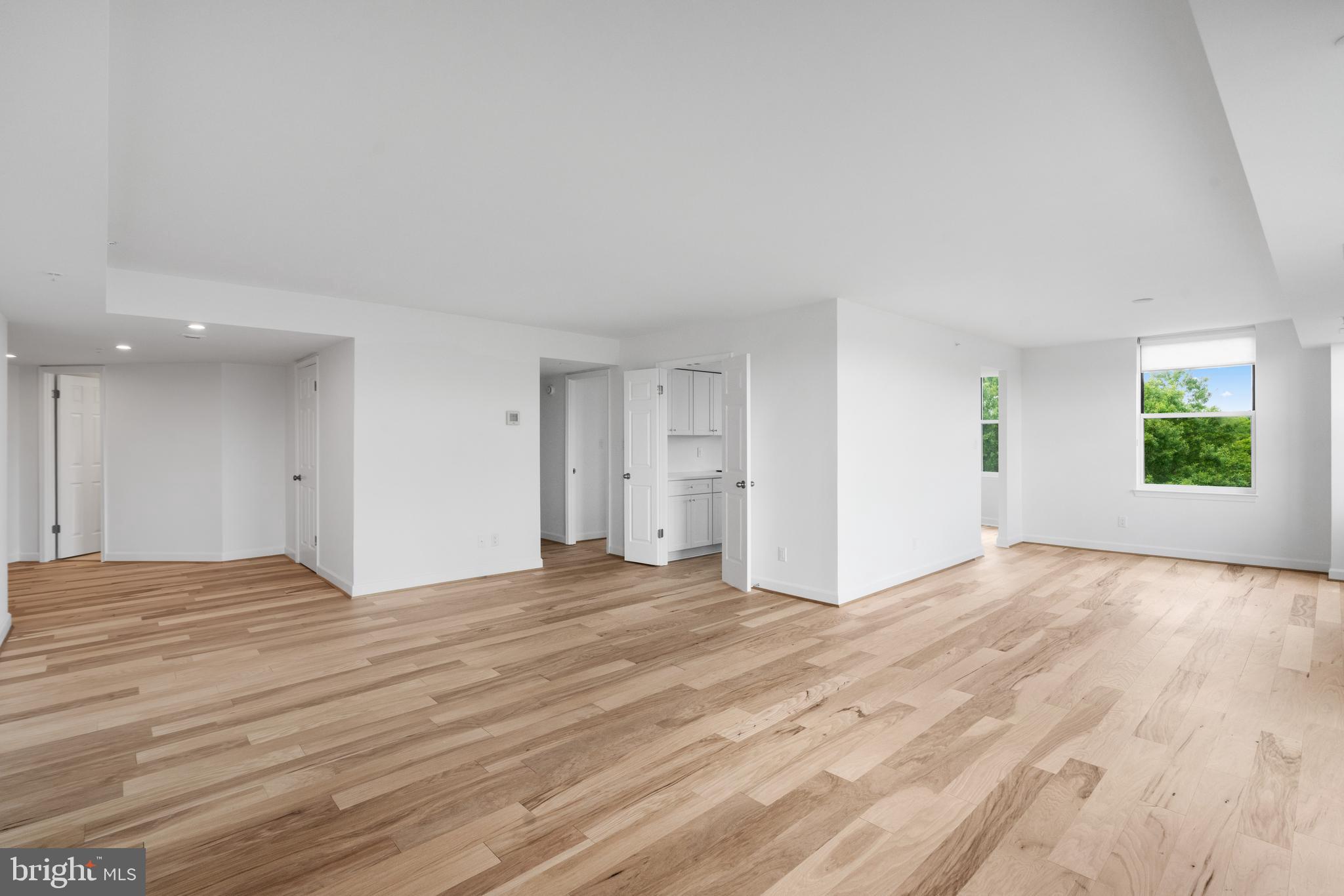 5000 BATTERY LANE 704