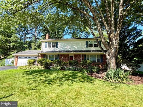 Homes For Rent - 7216 Reservation Drive<br/> Fairfax County, SPRINGFIELD, VA 22153