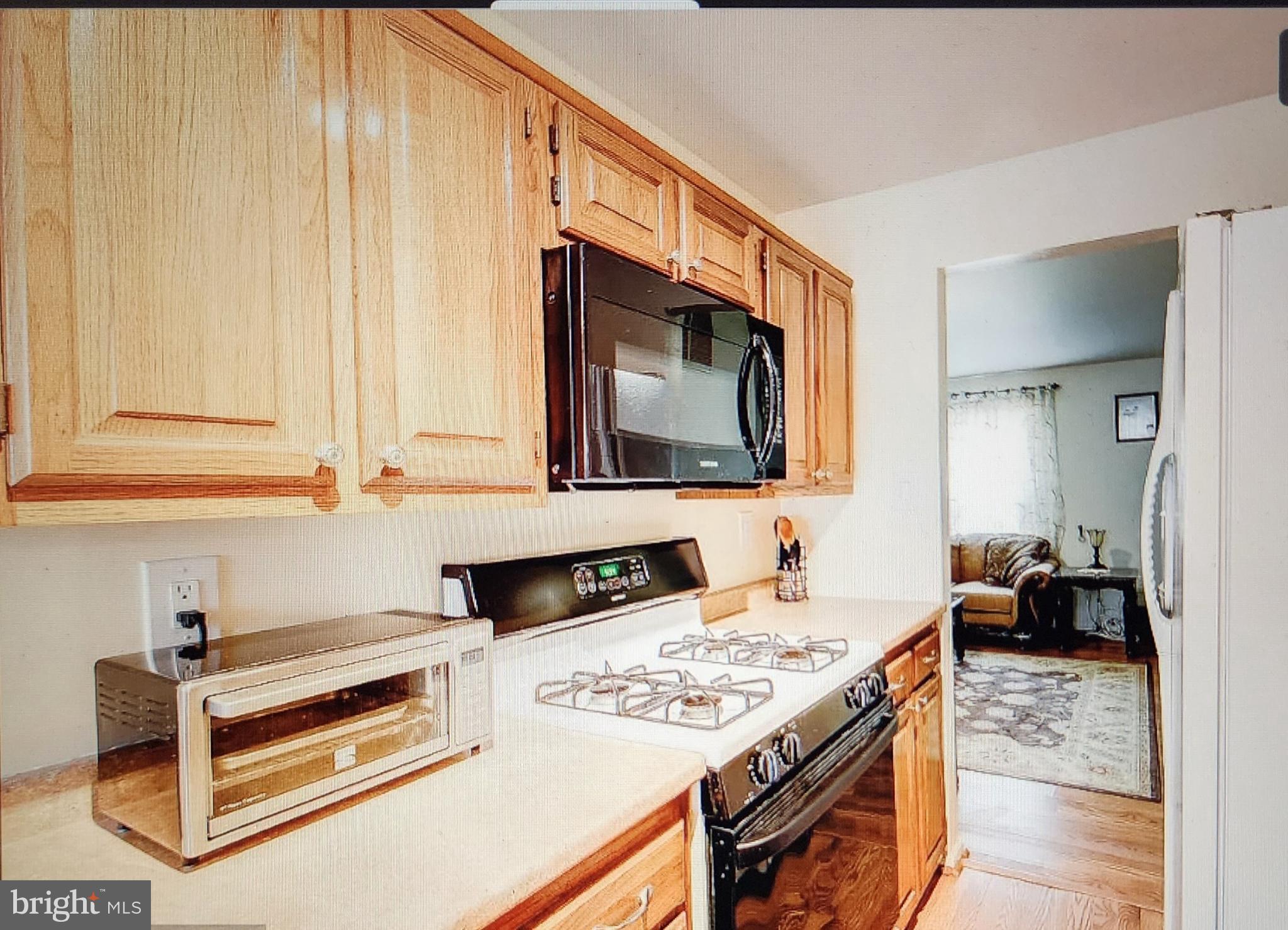 NEWGATE - Residential Lease