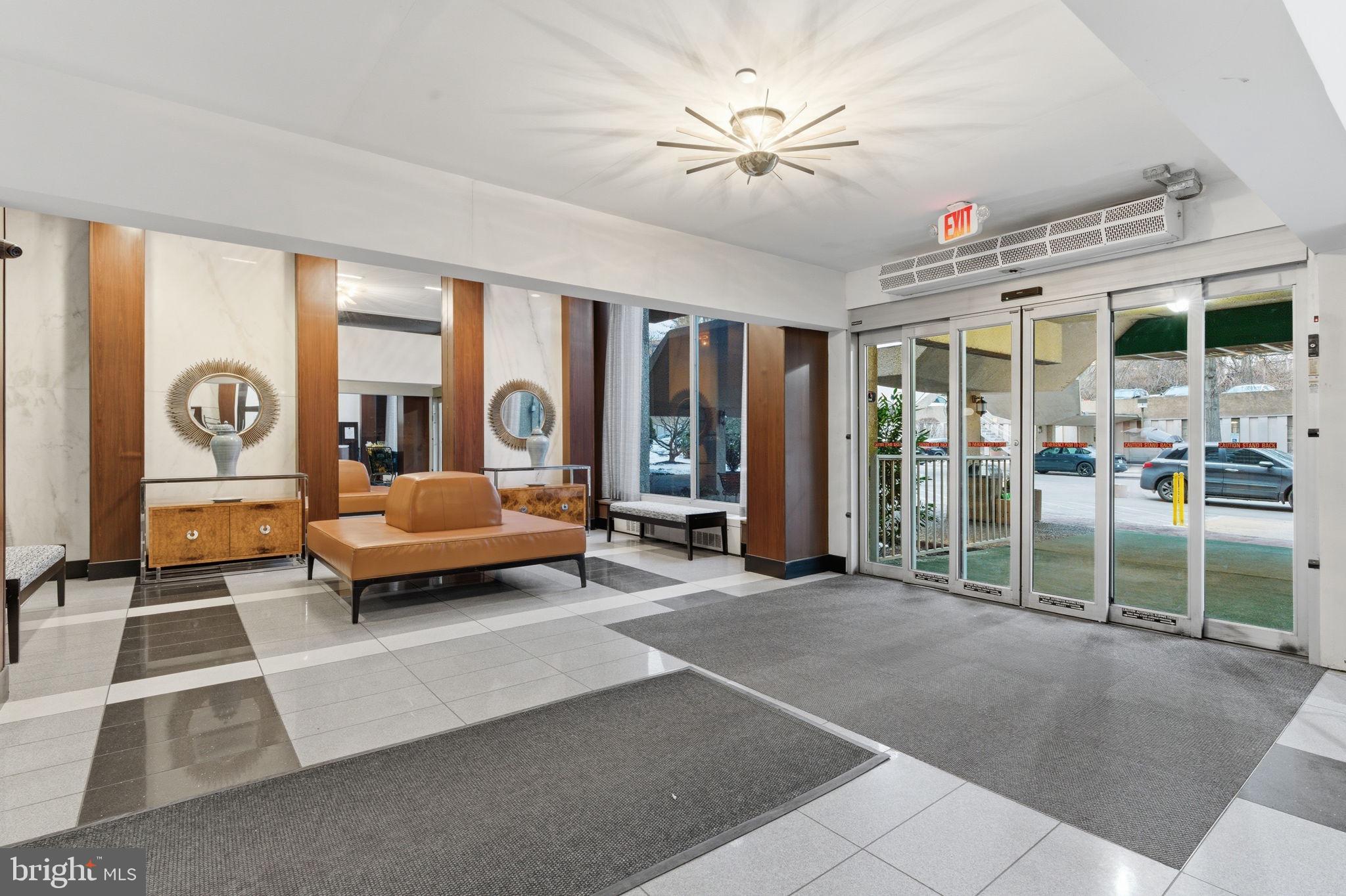 GREEN HILL - Residential