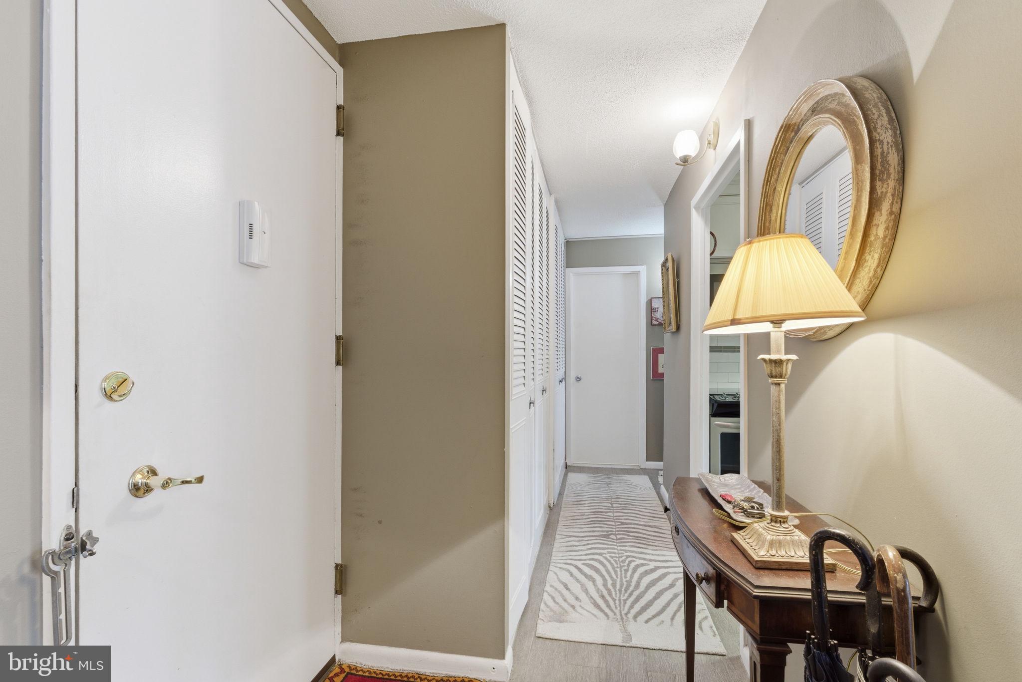 GREEN HILL - Residential