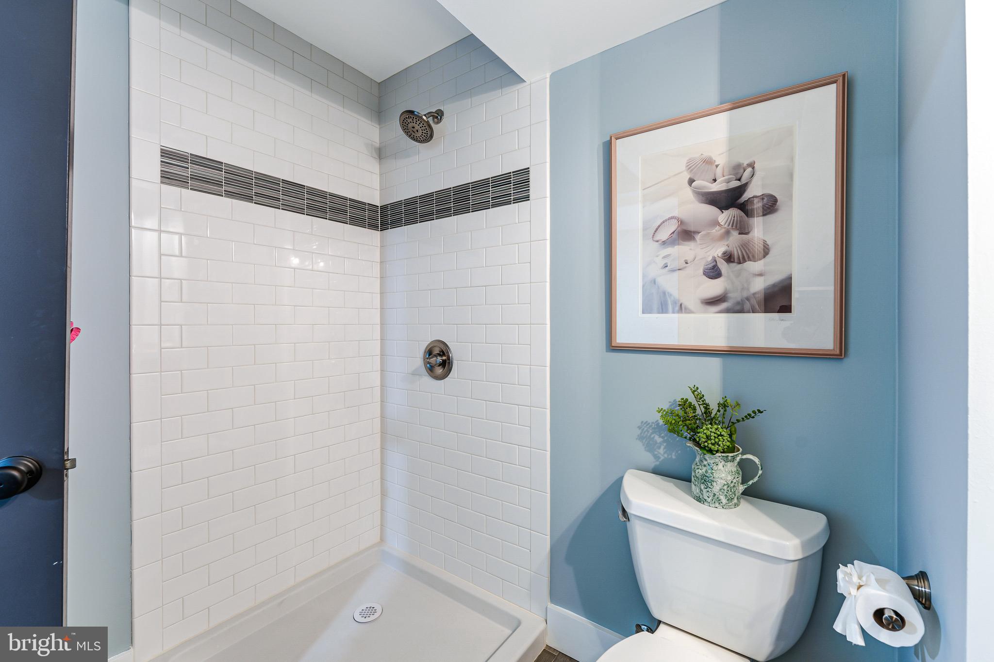 VILLAGE OF CLOPPERS MILL - Residential