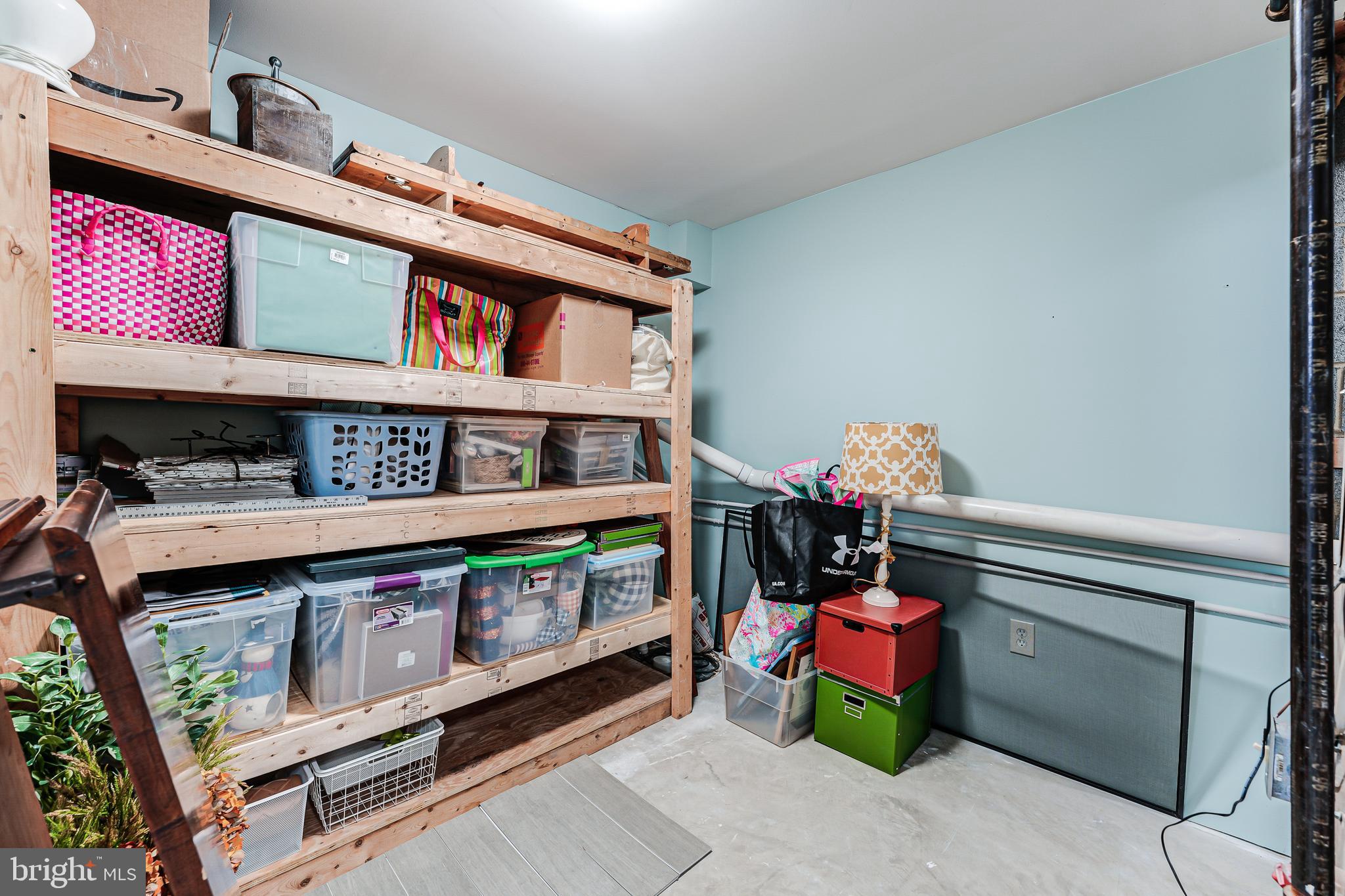 VILLAGE OF CLOPPERS MILL - Residential