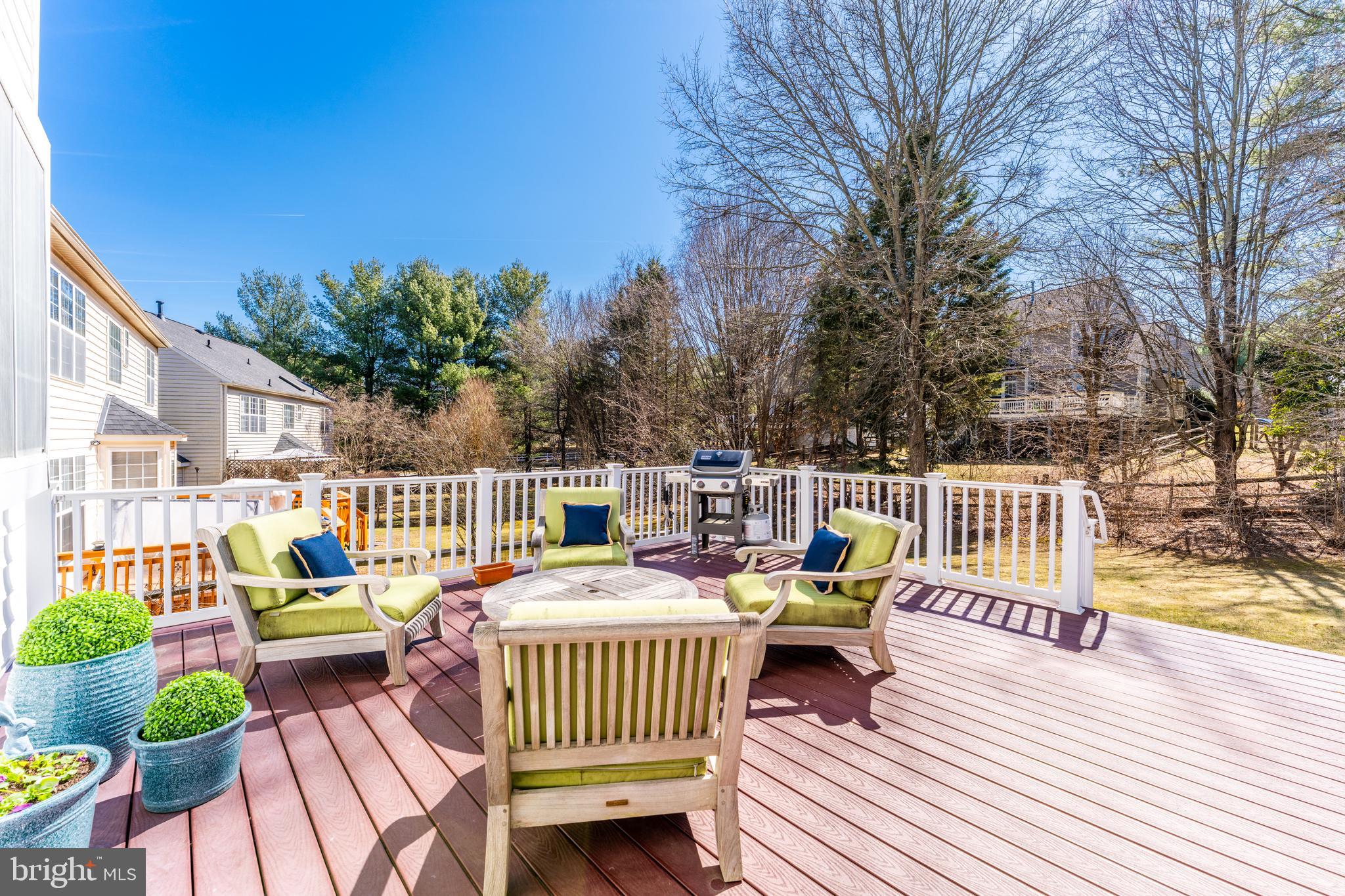 VILLAGE OF CLOPPERS MILL - Residential