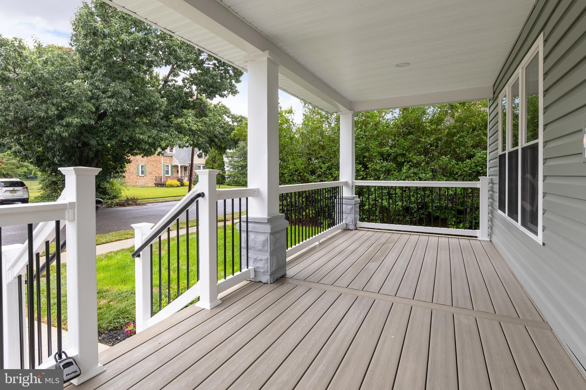 116 DICKINSON ROAD