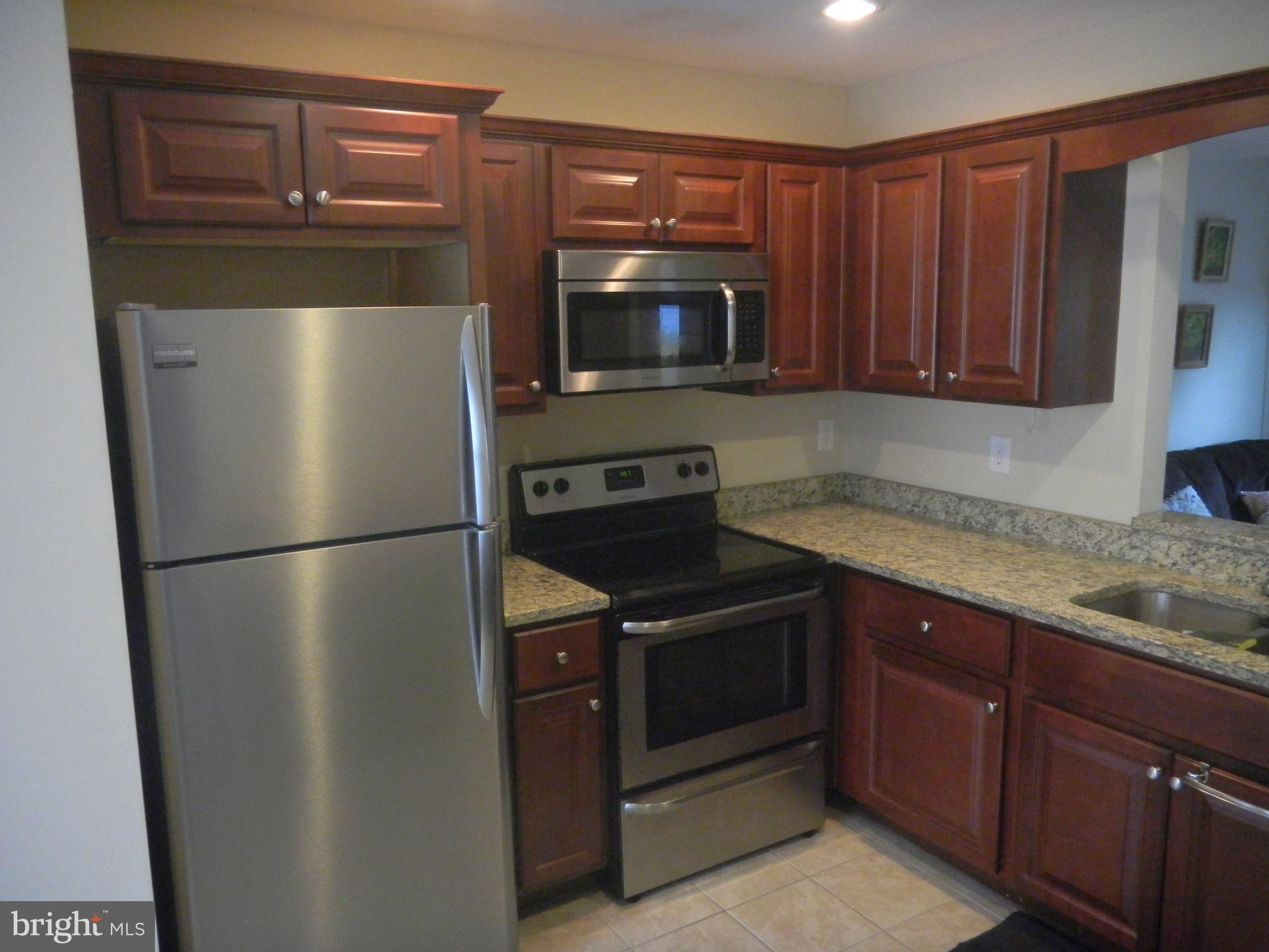 TANGLEWOOD TOWNHOMES SUB - Residential