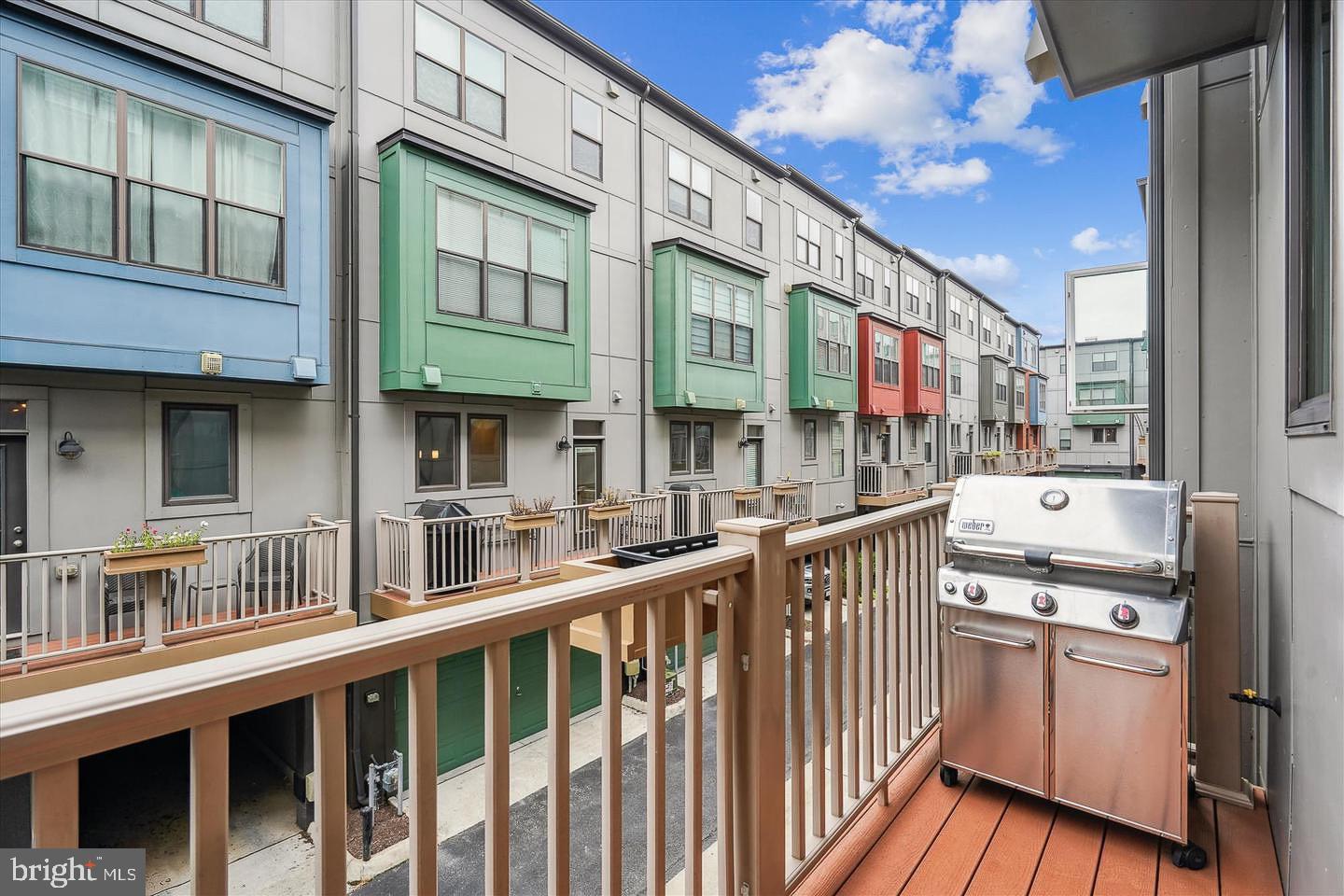 MOSAIC AT MERRIFIELD - Residential Lease