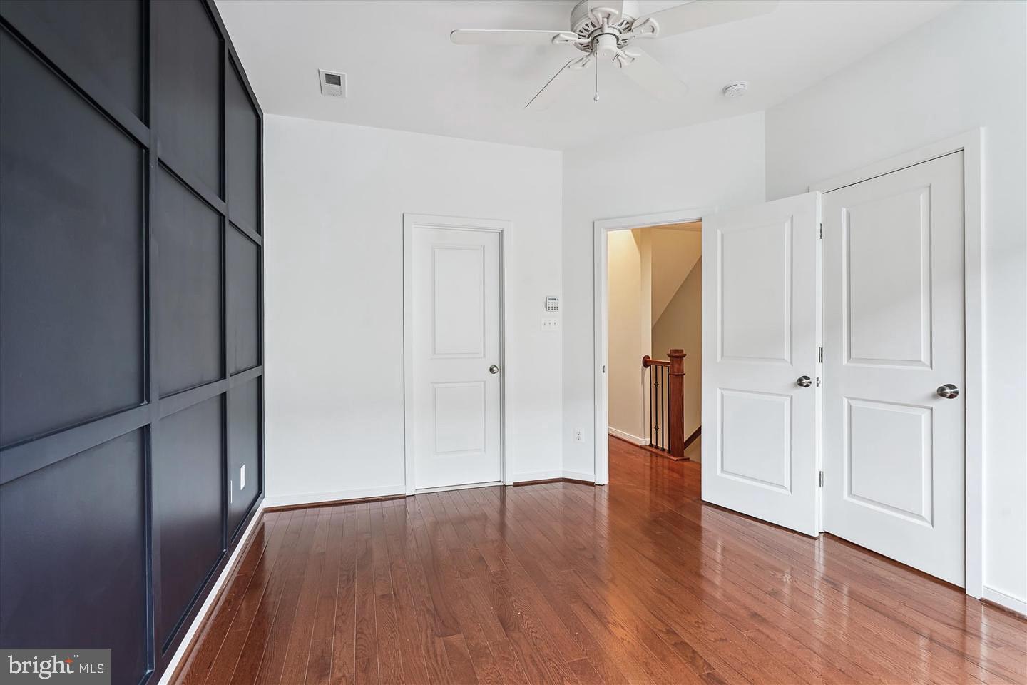 MOSAIC AT MERRIFIELD - Residential Lease