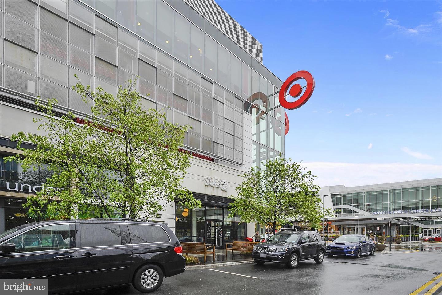 MOSAIC AT MERRIFIELD - Residential Lease