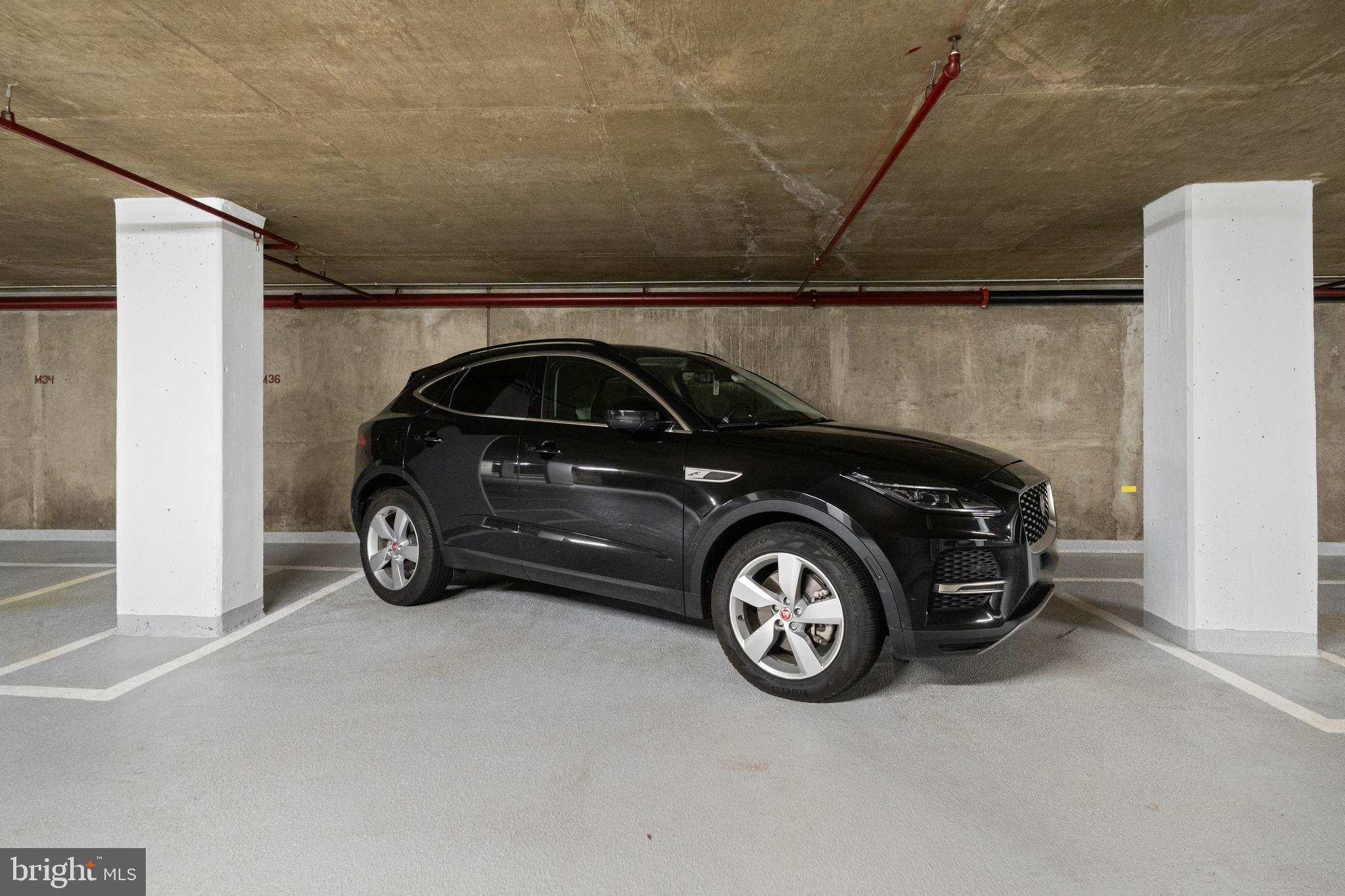 WINDSOR PLAZA - Residential