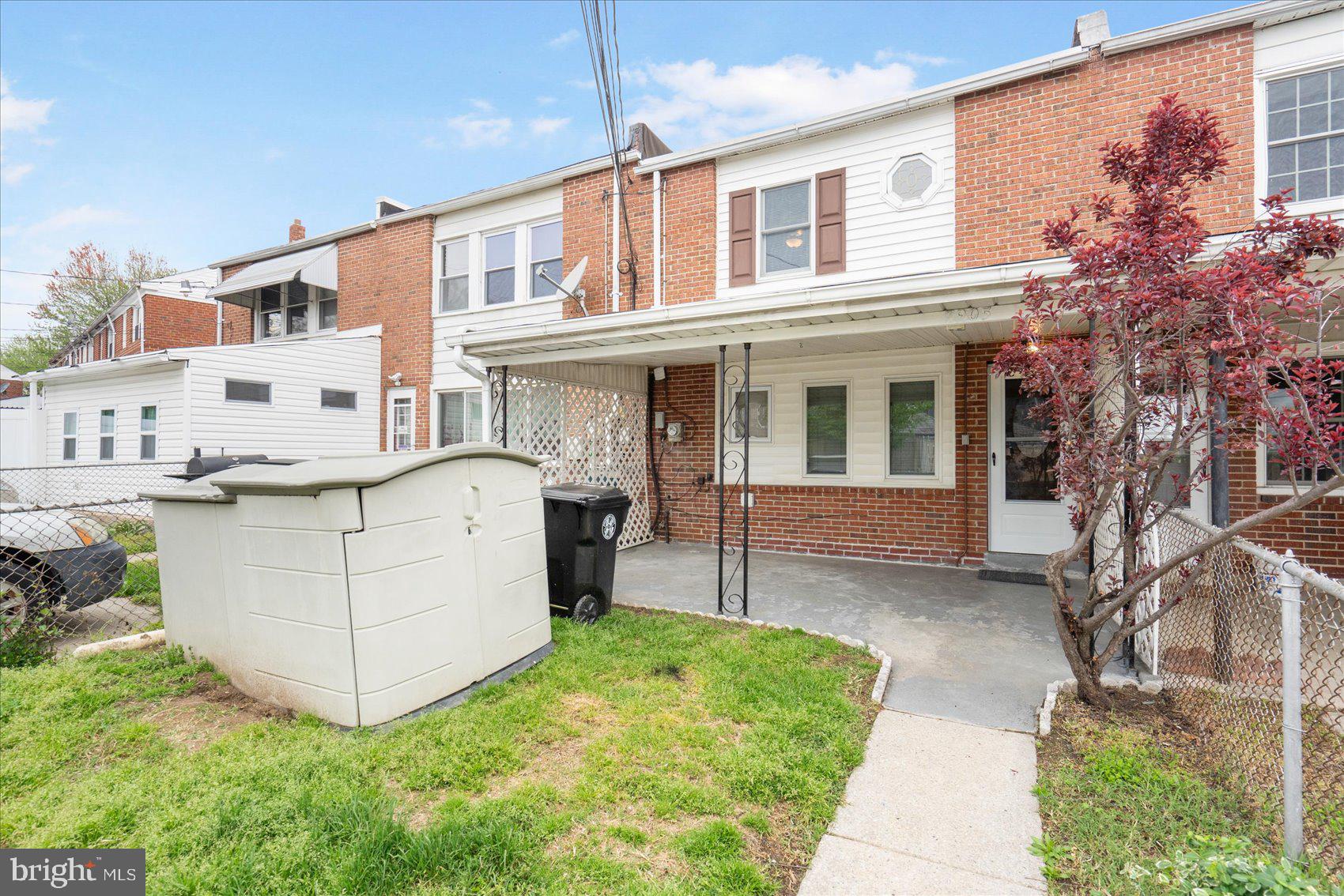 EASTWOOD HEIGHTS - Residential