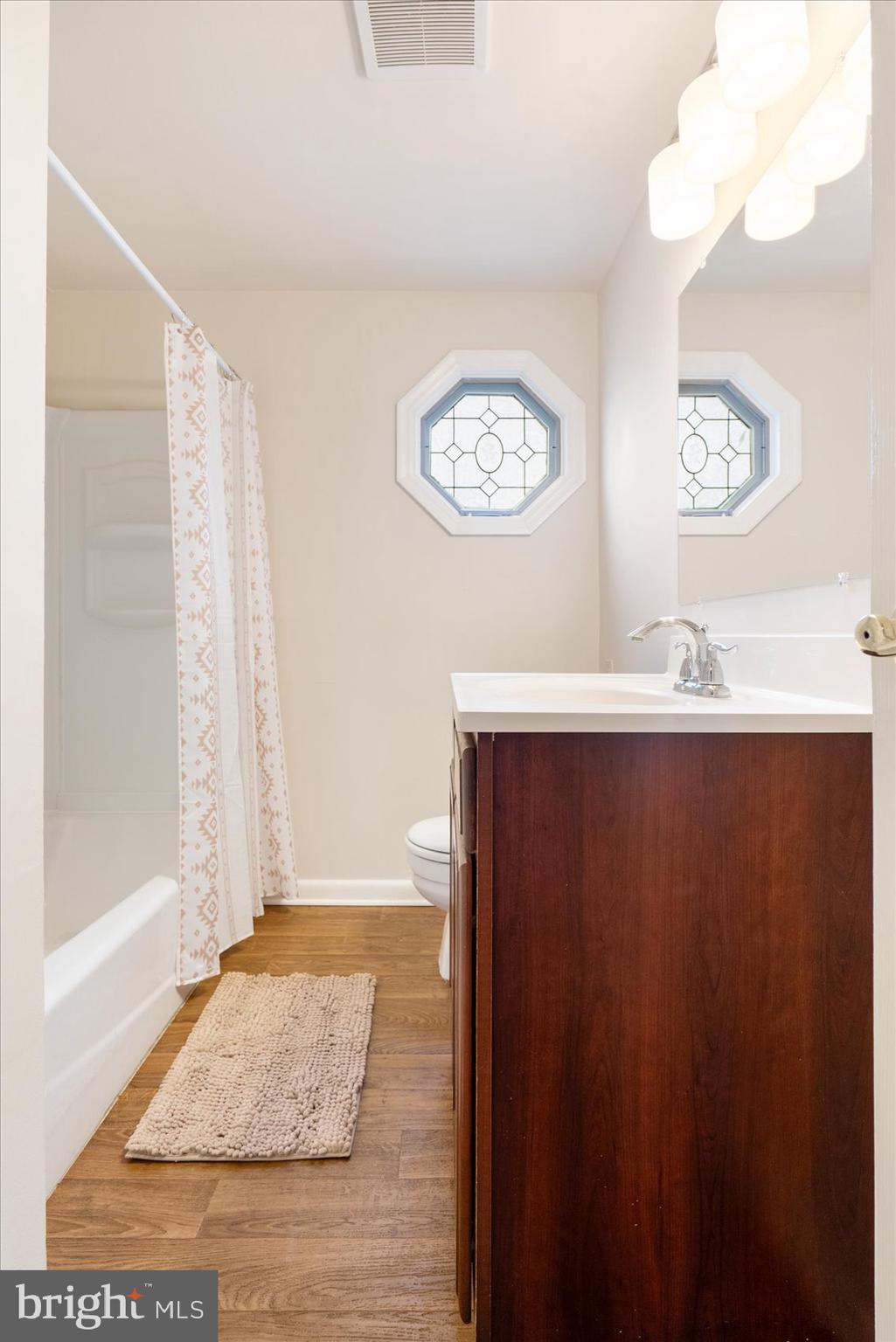 EASTWOOD HEIGHTS - Residential