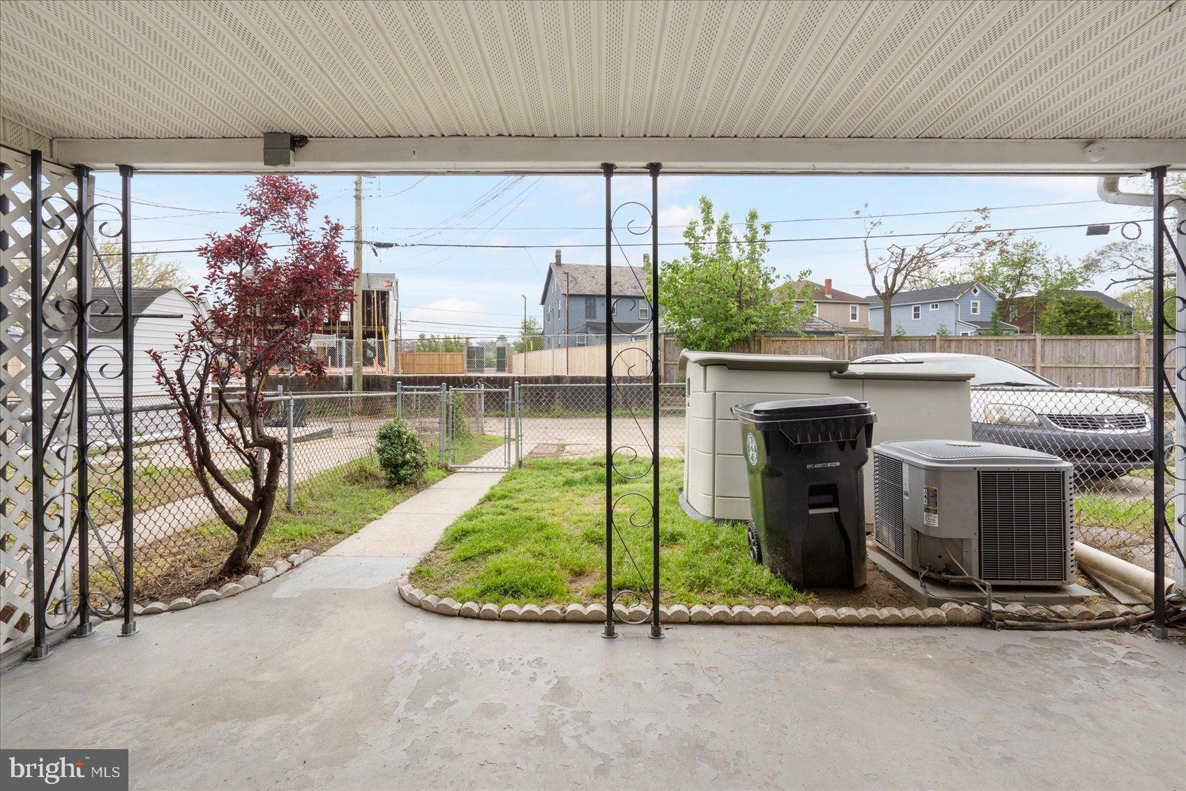 EASTWOOD HEIGHTS - Residential