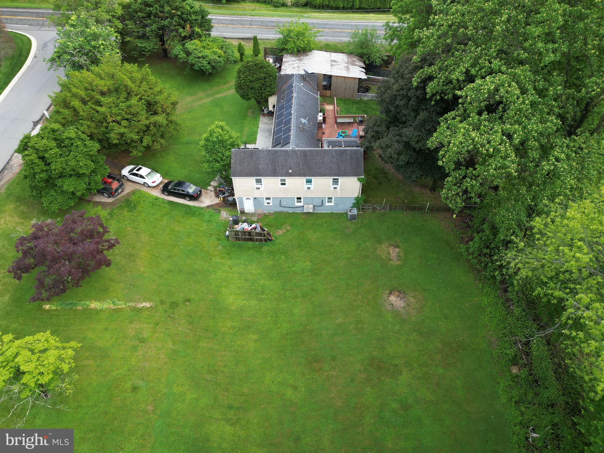 2 PIPING ROCK DRIVE