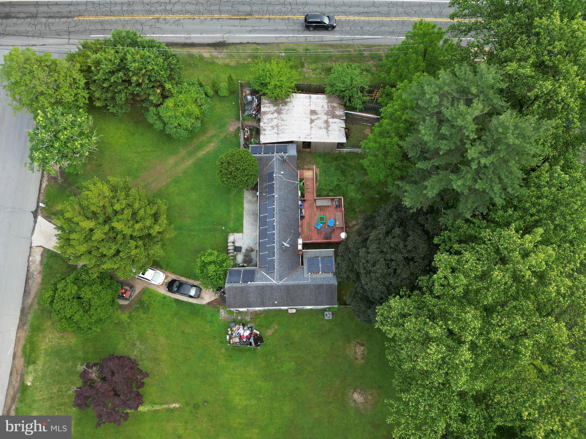 2 PIPING ROCK DRIVE