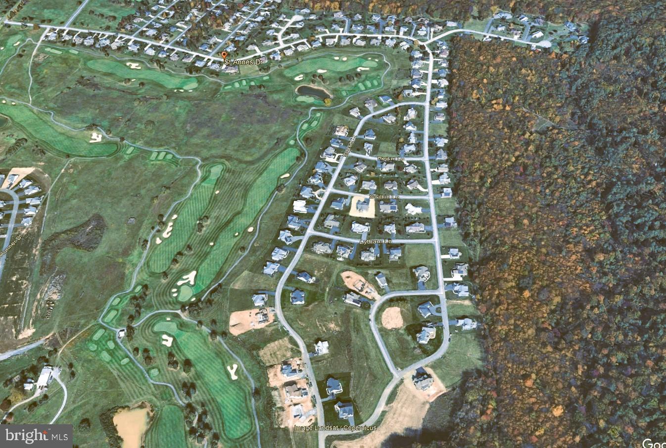 PENN NATIONAL GOLF COURSE COMMUNITY - Land