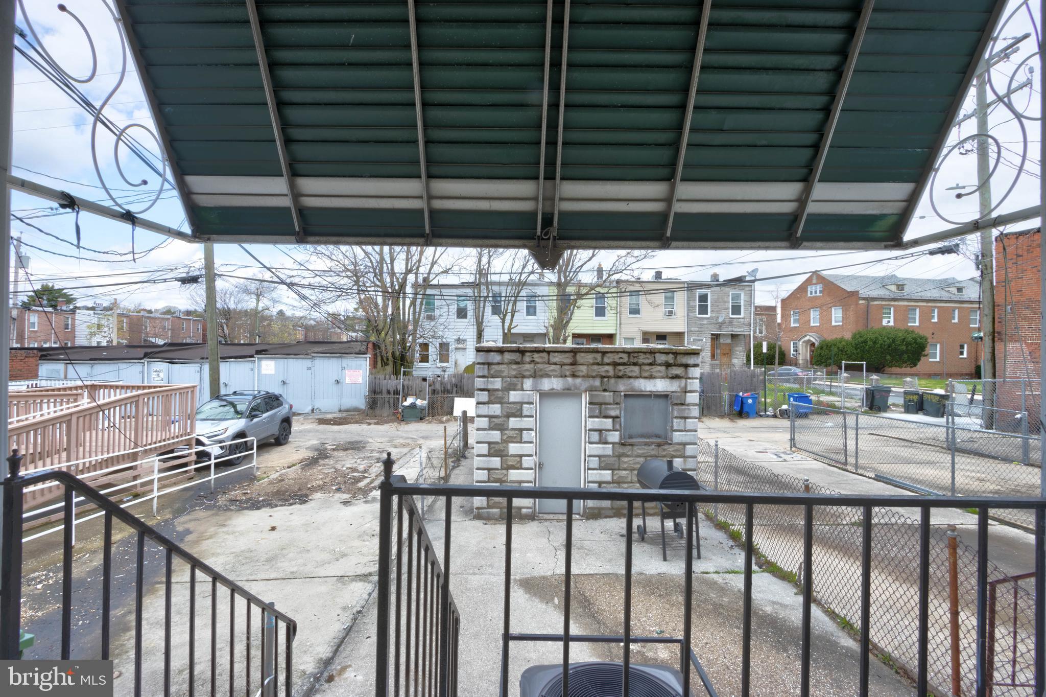 BEL AIR - Residential