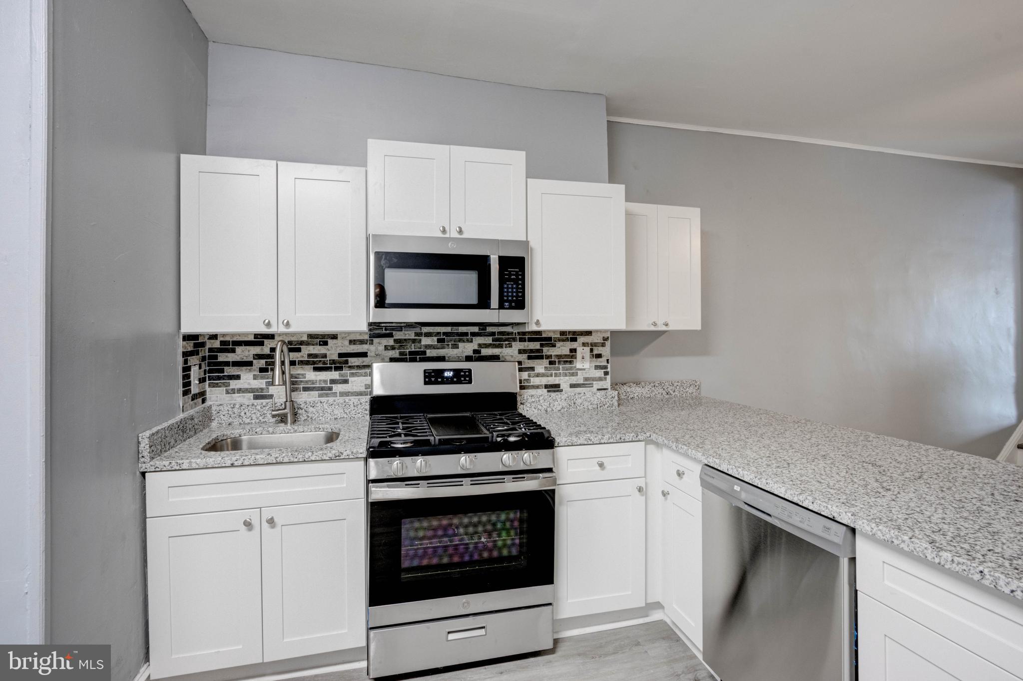 BEL AIR - Residential