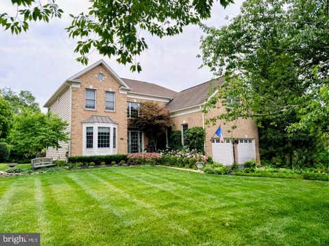 Photo of 15107 Jupiter Hills Lane, HAYMARKET, VA 20169 (MLS # VAPW2125716)