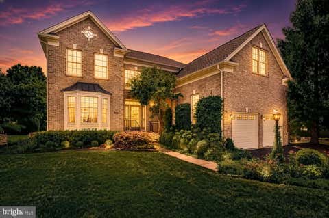 Photo of 15107 Jupiter Hills Lane, HAYMARKET, VA 20169 (MLS # VAPW2125716)