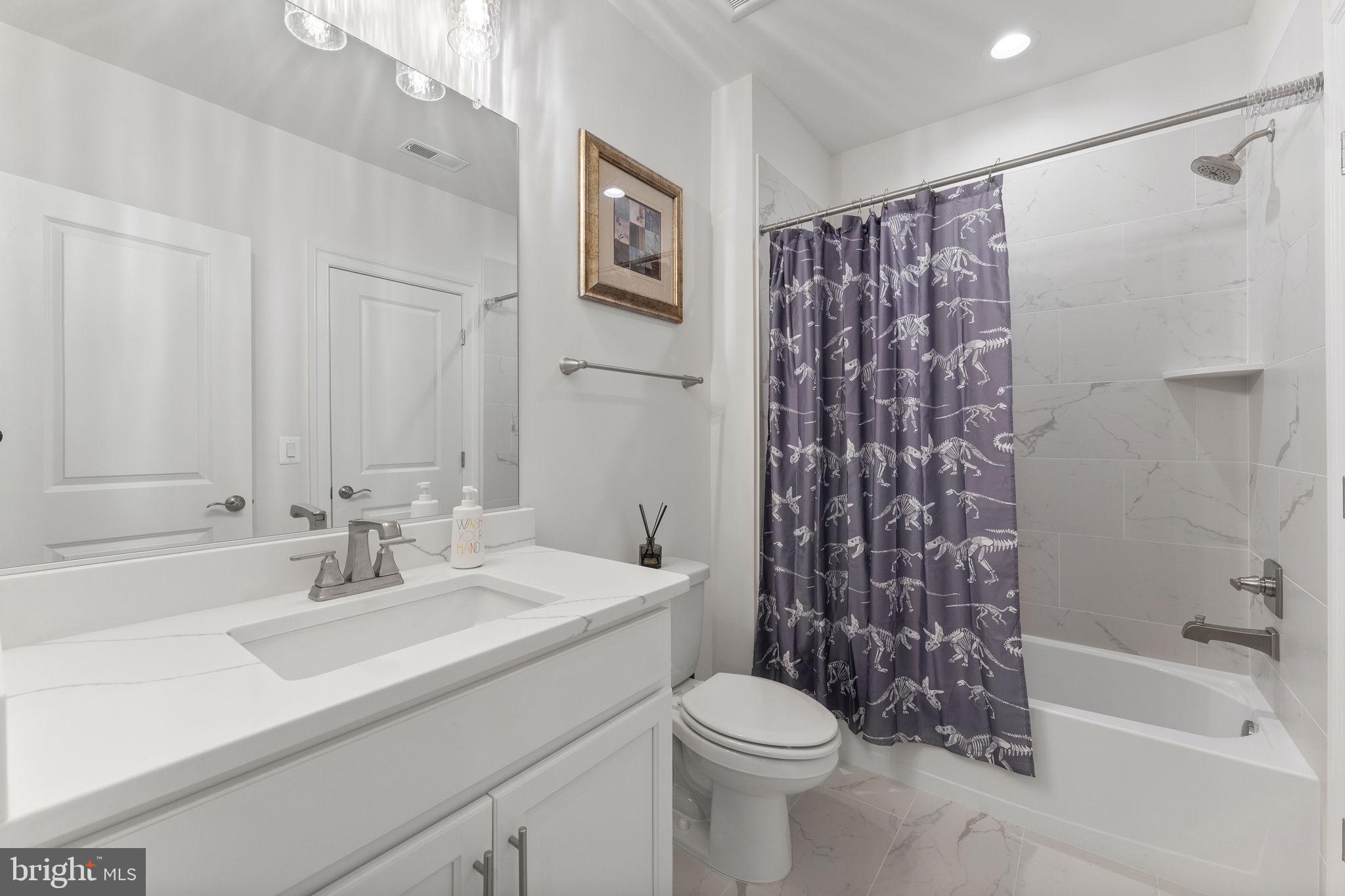 MANTUA HILLS - Residential