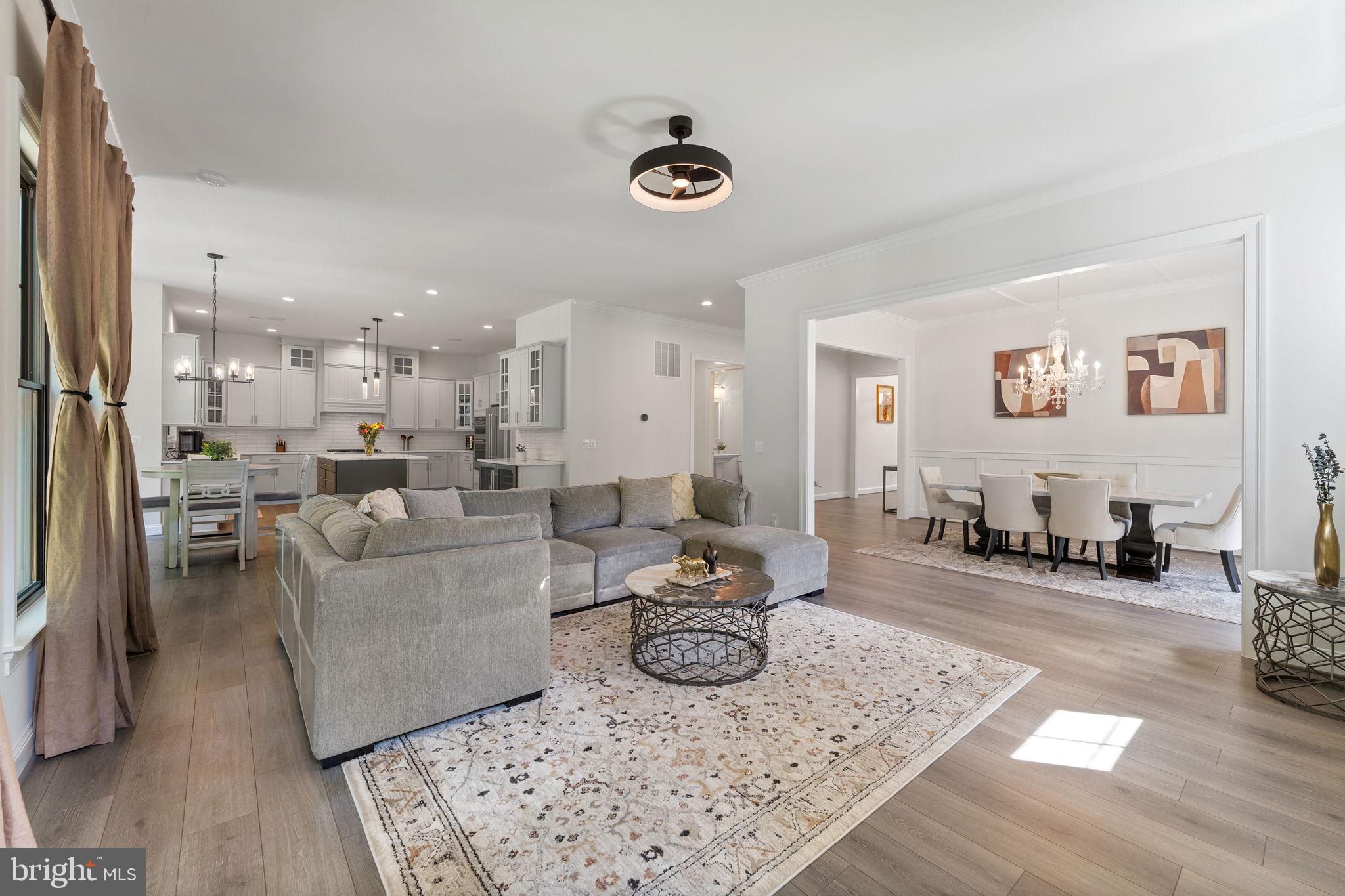 MANTUA HILLS - Residential