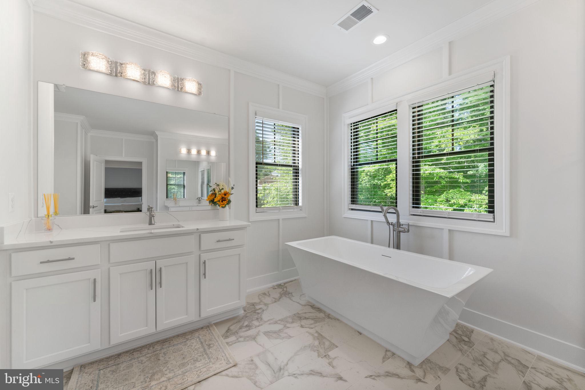 MANTUA HILLS - Residential